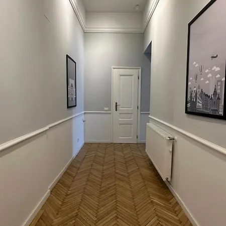 Carol - Ultra - Powered By Neo Timişoara