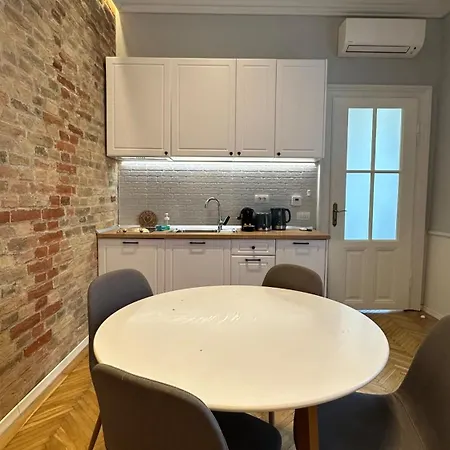 Carol - Ultra - Powered By Neo