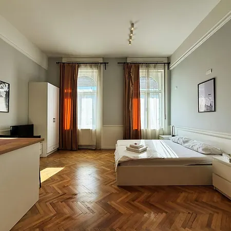 Carol - Ultra - Powered By Neo