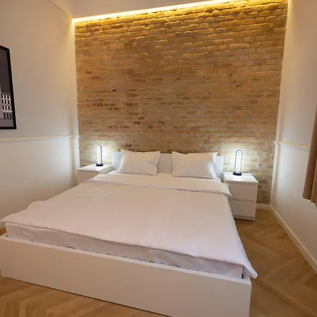 Apartament Carol - Ultra - Powered By Neo