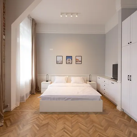 Carol - Ultra - Powered By Neo