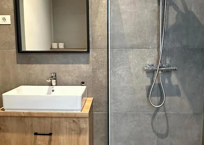 Carol - Ultra - Powered By Neo