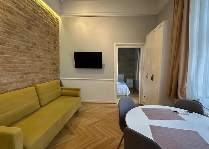 Carol - Ultra - Powered By Neo Apartman *