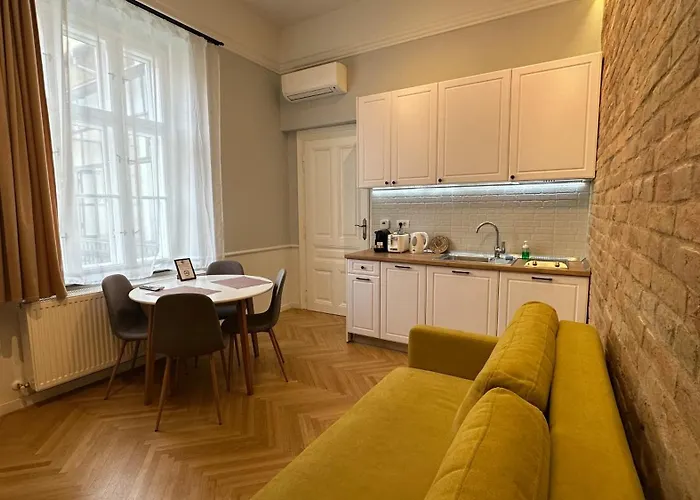 Carol - Ultra - Powered By Neo *