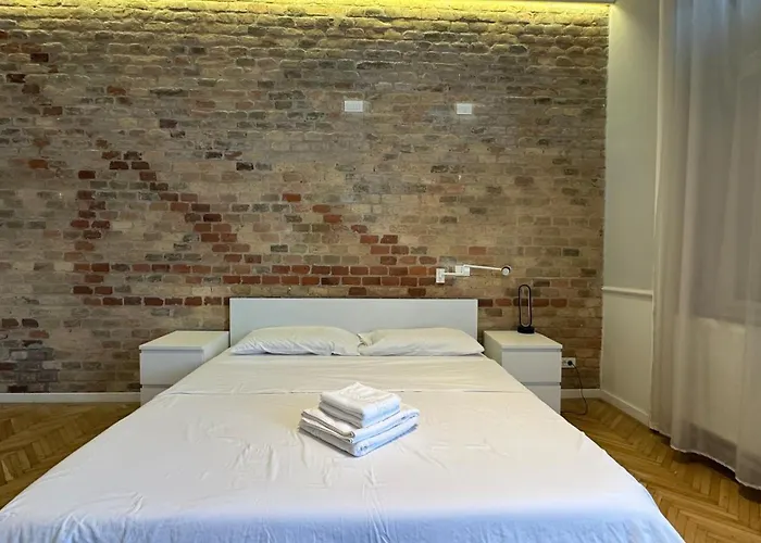 Carol - Ultra - Powered By Neo Apartman *