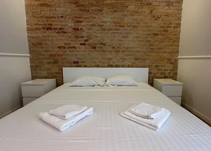 Carol - Ultra - Powered By Neo