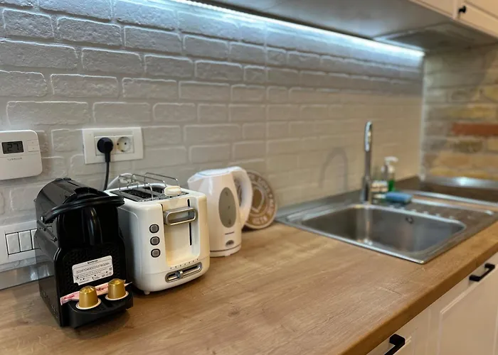 Carol - Ultra - Powered By Neo