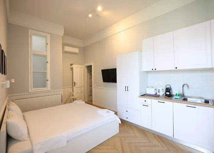 Carol - Ultra - Powered By Neo Apartman *